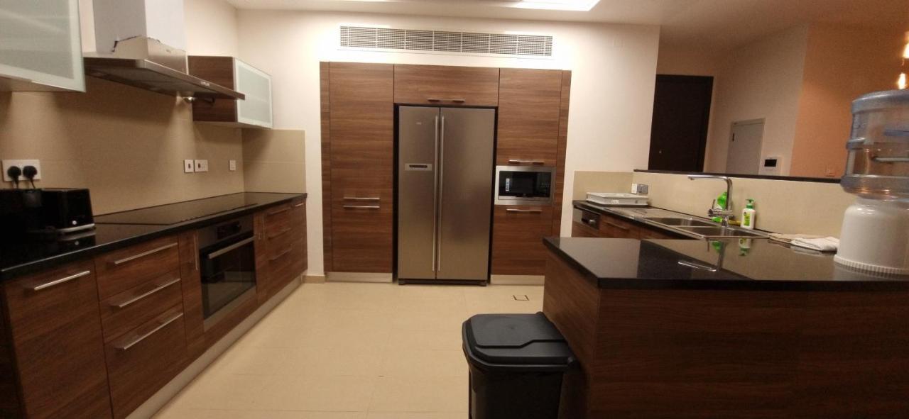One 2Bhk Elegant Apartment In Muscat Bay 03 Exterior foto